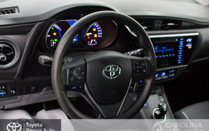 Toyota Auris cena 69999 przebieg: 124111, rok produkcji 2018 z Białystok małe 121
